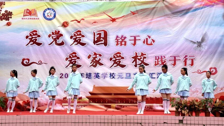 祖孙三代人，竟有四对双胞胎！