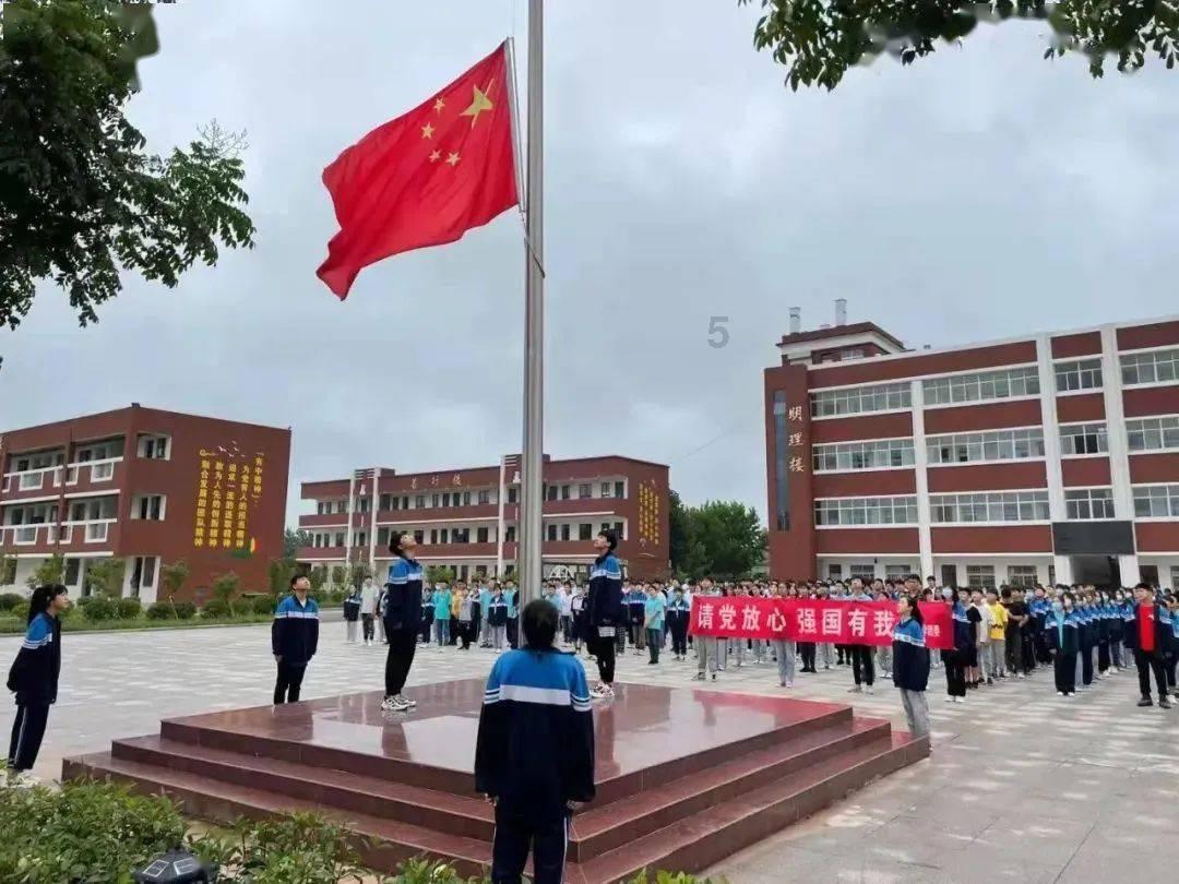 口香糖粘在衣服上如何处理-有问必答平台